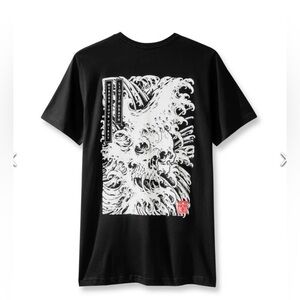NEW Liquid Death Black Graphic Sweatshirt Japanese Wave Skull Design Size L